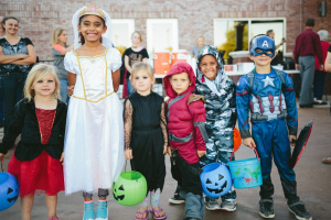 Wondering where to bring your costume clad kiddos? Portland Kids Calendar trick or treat directory is where you want to be.